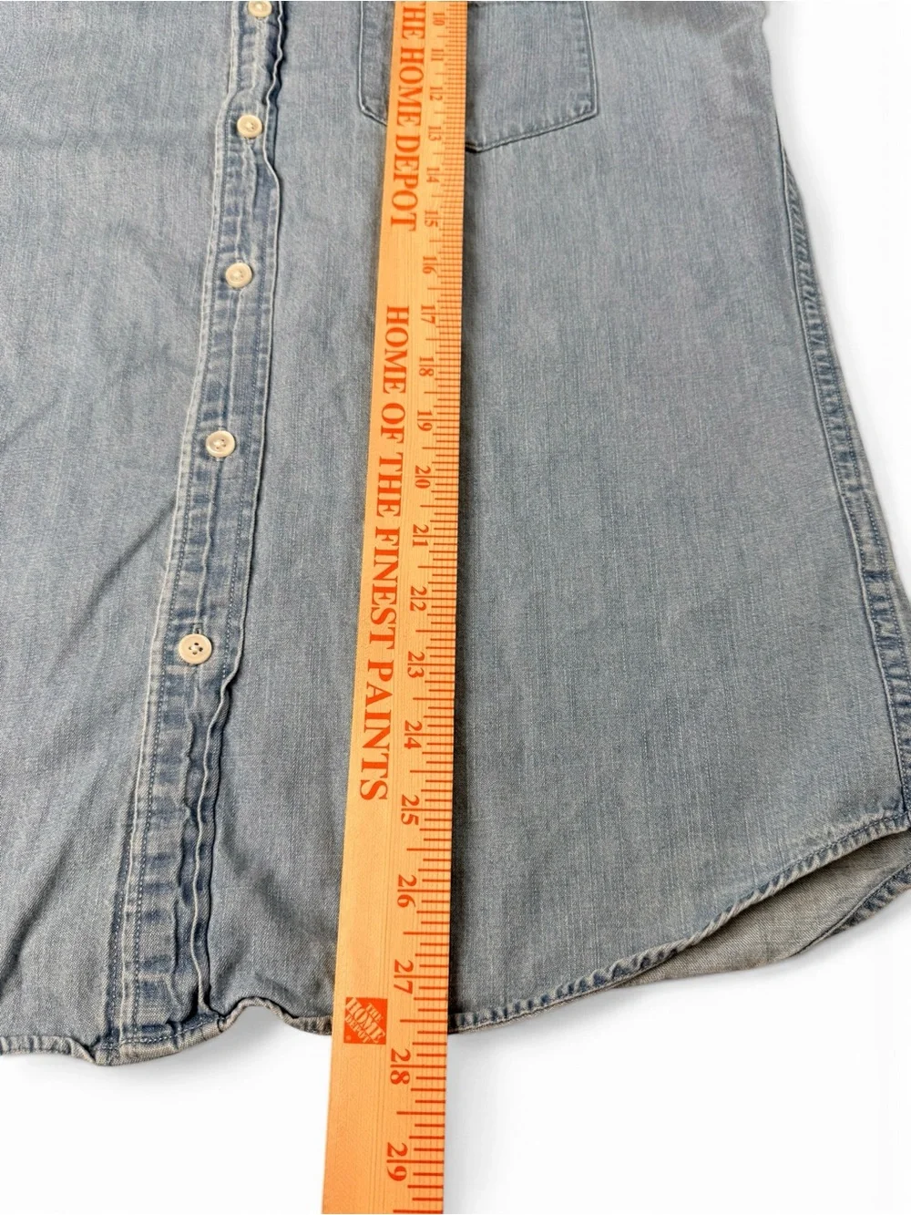J.Crew Denim Men’s Medium Chambray Shirt Light Wash Long Sleeve 100% Cotton